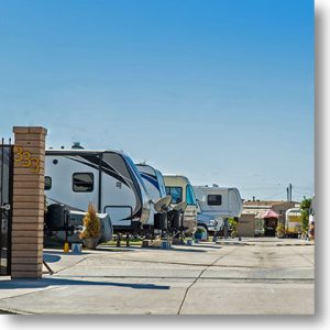 Motor Homes 5TH Wheel and Trailers